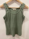 Camiseta básica tirantes