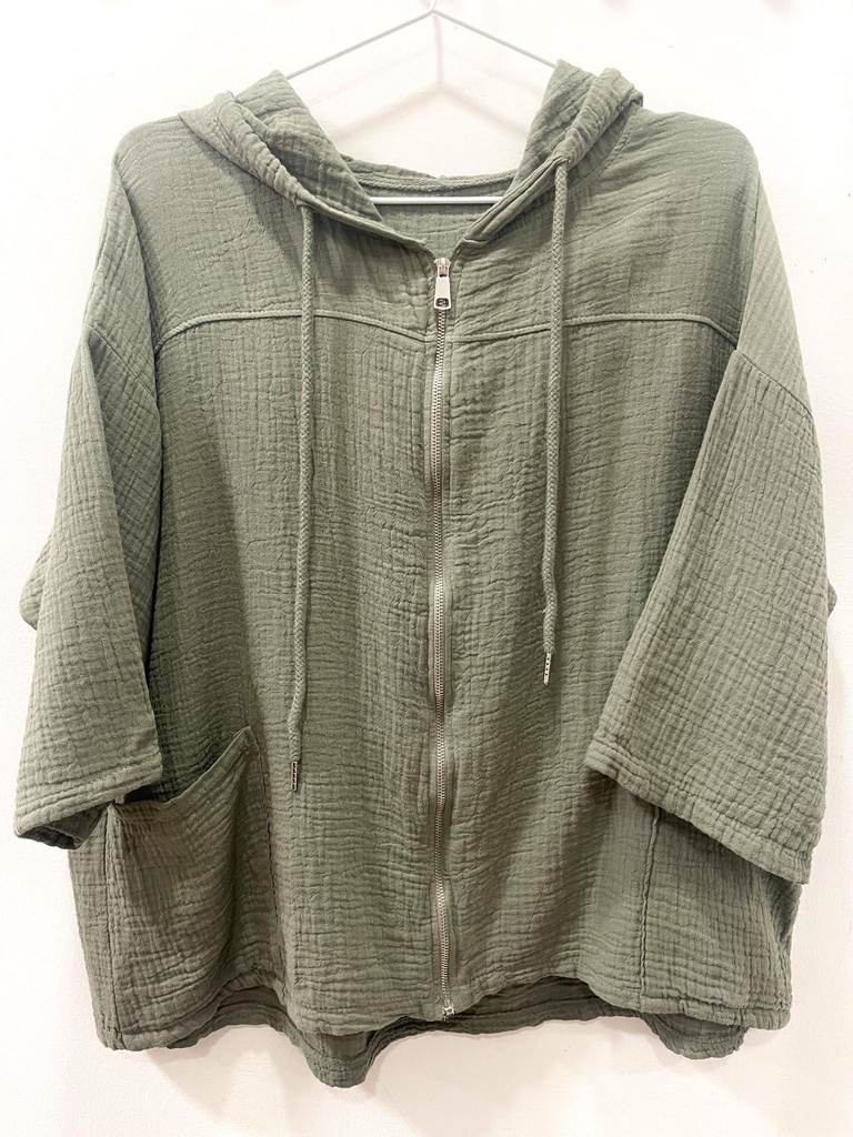 Chaqueta con capucha
