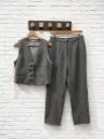 Conjunto Chaleco Pantalón