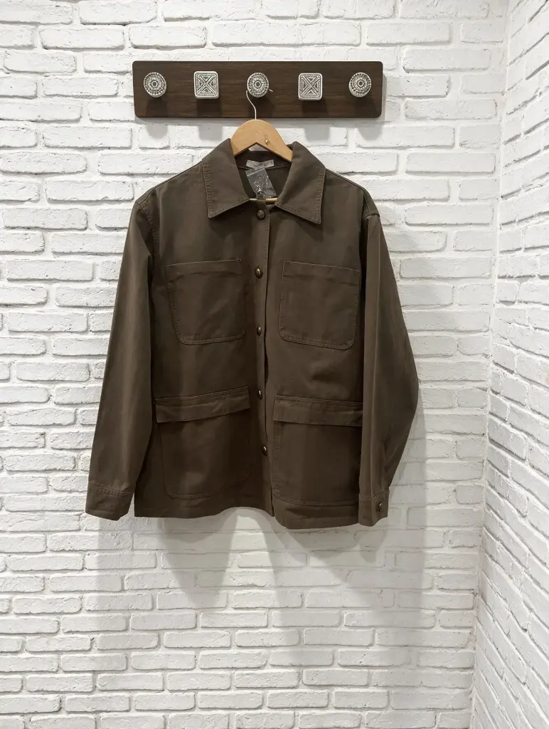 Sobrecamisa Botones