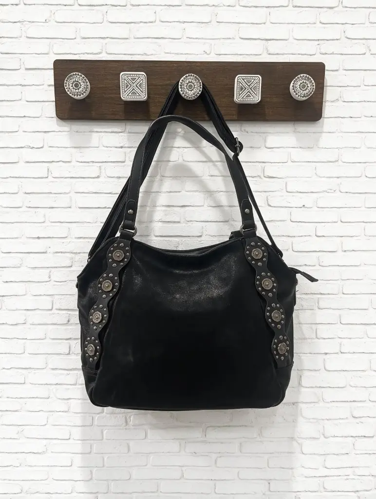 Bolso Con Tachuelas