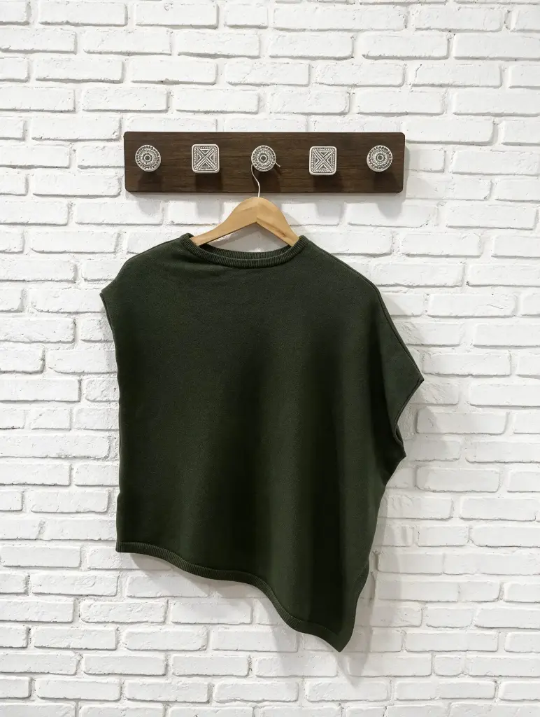 Camiseta Asimétrica