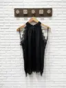 Blusa Cuello Halter Encaje