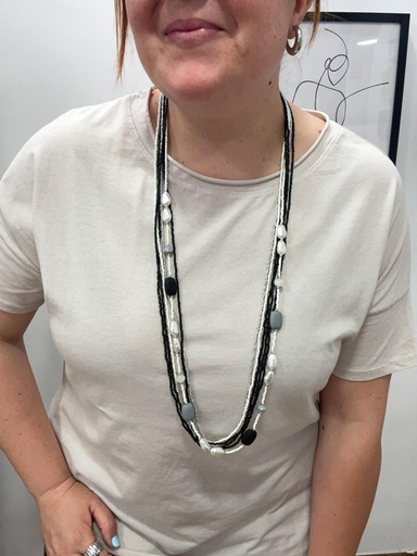 [1000212] Collar largo negro